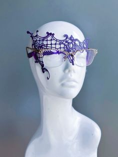 Purple lace mask designed for eyeglass wearers on a white mannequin head Purple Eye Mask For Costume Party, Masquerade Event, Mardi Gras Kid, Kids Party Packs, Female Mask, Mask Masquerade, Lace Mask, Costume Parties, 1920s Flapper