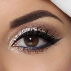 Carnaval Make-up, Festival Eye Makeup, Beauty Make-up, Shimmer Eyeshadow, Kiss Makeup, Makeup Goals, Eye Make, Love Makeup