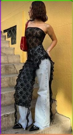 What Is Trending Now Fashion, Summer Outfit Styling, Spring Outfits Maximalist, Eclectic Alternative Fashion, Summer Outfits Maximalist, Dark Maximalist Outfit, Summer Fit Inspo 2024, Maximalist Outfits Aesthetic, Maximalist Summer Outfits