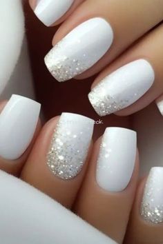 Trendy Glitter Nails, Summer Glitter Nails, Glitter Spring Nails, Glitter Nails Diy, Starry Nights, Bride Nails, Elegant Nails