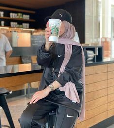 Modest Athletic Wear, Hijabi Style Outfits, Athleisure Fits, Nike Tech Tracksuit, Modest Workout Clothes, Modest Gym, Modest Workout, Modest Gym Outfit