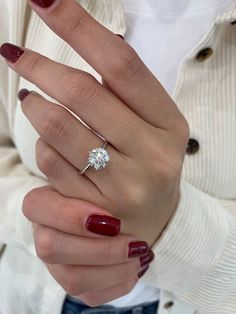 2ct Round F-VS2 Diamond Solitaire Engagement Ring - violetjewels Rose Cut Ring, Measure Ring Size, Round Solitaire, Round Engagement Rings, Vs2 Diamond, Types Of Diamonds, Bridal Ring Sets, Moissanite Wedding Bands, Eternity Ring Diamond