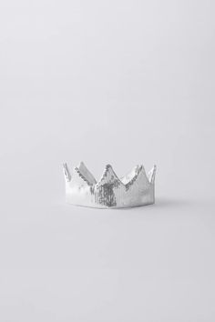 SEQUIN COSTUME CROWN - Silver | ZARA United States Snow Princess Costume, Sequin Costume, Zara Australia, Snow Princess, Sequin Appliques, Princess Costume, Halloween News, Book Stationery, Holidays With Kids