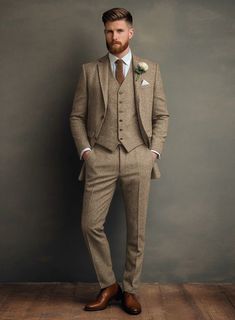 Irish Brown Herringbone Tweed Suit – StudioSuits Tan Tweed Groomsmen Suits, Mens Winter Suits Outfit, Dark Brown Wedding Suits For Men, Vintage Men Wedding Suit, Winter Wedding Tweed Suit, Men’s Fall Wedding Suit, Fall Mens Suits Wedding, Brown Wedding Tuxedo Grooms, Sage Green Tweed Wedding Suit