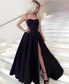 Prom Dresses Long Black, Prom Dress Black, Spaghetti Strap Prom Dress, 파티 드레스, Graduation Dresses, Black Dress Formal, Black Prom Dress, Black Prom, Neckline Dress