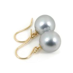 "Classic 14k yellow gold \"Shepherd Hooks\" dangle earrings with organic natural color golden, south sea cultured pearls from Australia. Each of the gorgeous, genuine south sea golden pearls exhibits an excellent high luster and thick nacre with just minimal spots. ------------ Style: Dangle Fastening: Shepherd Hooks. Metal Purity: 14k Solid Yellow Gold Earring Total Length (including pearl): 2.7cm / 1 inch ----------------- Pearl Type: Genuine Tahitian Cultured Pearl. Pearl Origin: French Polyn Classic Gold Tahitian Pearl Earrings, Elegant Gold Tahitian Pearl Earrings, Gold Tahitian Pearl Earrings Gift, Gold Tahitian Pearl Earrings For Formal Occasions, Gold Tahitian Pearl Drop Earrings, Tahitian Pearl Earrings, South Seas, Pearl Types, Tahitian Pearls