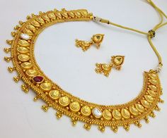 22 karat yellow gold handmade fabulous necklace set with traditional antique  design wedding anniversary bridal rajasthani tribal necklace women's tribal jewelry. Note-Please keep in mind all items may appear larger than actual size in the photos Weight-39.500  grams approx. Metal-22karat yellow gold. brand-handmade. Necklace length-Adjustable necklace with back thread knot. condition-excellent condition jewelry. Type -antique necklace pendant set. makes excellent gift item and collection piece for more information please see the photo's gold jewelry is handmade designer jewelry. so, there can be slight difference in size and weight of the article in the comparison of the description. Photo Gold, Designer Handmade Jewellery, Fabulous Wedding, Antique Necklace, Wedding Jewellery Necklace, Antique Design, Design Wedding, Adjustable Necklace, Handmade Necklace