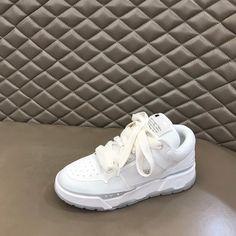 Size: 35-47 It comes with Dust box, Care manual, Tag, and Paper bag.Size Guide: High-end Leather Low-top Sneakers, Luxury White Sneakers With Removable Insole, Things To Come, Women Shoes