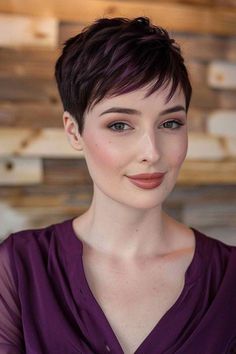 27 Fine Flat Hair Haircuts Short Pixie - Stylish Hair Ideas Flat Hair Haircuts, Fine Flat Hair Haircuts, Feathered Pixie, Short Hair Makeup, Shortish Hair, Fine Flat Hair, Layered Pixie, Pixie Cut Styles