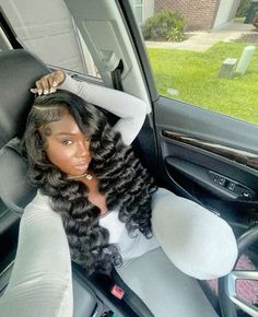 Crimps Side Part Wig, Crimps On Sew In, Crimps Black Women, Crimped Hair Side Part, Side Part Curly Quick Weave, Crimps Side Part, Black Crimped Hair, Side Part Weave Black Women, Side Part Crimps Sew In