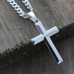 This classic plain cross makes a perfect gift for any occasion, perfect size for everybody, it can be used by women or men.Solid 925 sterling silver, no allergy metals are used.ITEM DETAILS:- 925 Sterling silver Cross Cross: 34mm L x 21mm Approx. Size without the loop- 925 Sterling silver Italian Chains. Authenticity verified.Need charms?................. http://etsy.me/1Njb7NMClassic Crosses .............. http://etsy.me/1JZ3tahCeltic Crosses ................ http://etsy.me/1Le9a5CThese beautif Necklaces With Meaning, Engraved Cross, Mens Cross Necklace, Silver Cross Necklace, Sterling Silver Cross Necklace, Sterling Silver Cross Pendant, Mens Crosses, Silver Cross Pendant, Gold Chains For Men