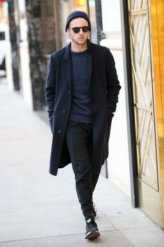 Clothing, Eyewear, Sleeve, Shoulder, Textile, Collar, Joint, Outerwear, Standing, Sunglasses, Black Sneakers Outfit, Jamie Bell, Bryan Cranston, Field Coat, Lined Denim Jacket, Short People, Chris Pratt, Winter Outfits Men