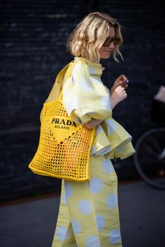 All The Best Street Style At Copenhagen Fashion Week... So Far - Grazia Copenhagen Style, Net Bag, 2 Girl, The Best Street Style, Best Street Style, Cool Street Fashion