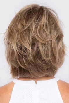 Feathered Hair, Easy Care Hairstyles, Short Wavy Hair, Bob Hair