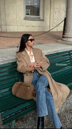 Trench Coat Outfit, Coat Outfit, Rock A, Coat Outfits, Looks Style, Winter Fashion Outfits