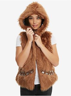 Star Wars Chewbacca Vest Chewbacca Costume, Nerd Chic, Ralph Mcquarrie, Nerd Fashion, Star Wars Outfits, Star Wars Tattoo, Hooded Faux, Her Universe, Star Wars Action Figures