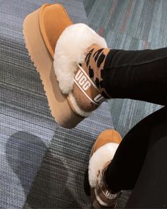 ashleysbaylor on LTK Ugg Funkette Platform Outfits, Ugg Slippers Outfit Summer, Funkette Ugg Slippers Outfit, Ugg Funkette Outfits, Funkette Ugg, Platform Outfits, Nice Slippers, Fluffy Clothes, Ugg Funkette