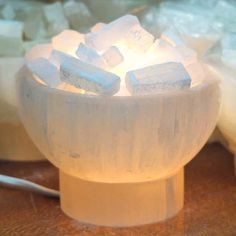 white selenite fire bowl lamp Backyard Yoga, Bowl Lamp, England Cottage, Sacred Space Altar, Crystal Room Decor, Selenite Bowl, Spiritual Room, Selenite Lamp, Selenite Crystals