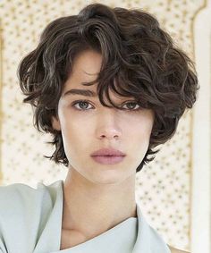 Short Wavy Hairstyles For Women, Tomboy Haircut, Short Wavy Haircuts, Cortes De Cabello, Shorter Hair, Wavy Haircuts, Short Curly Haircuts, Natural Wavy Hair, Haircuts For Wavy Hair