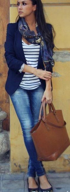 Love the blazer and scarf with casual and comfortable shoes. Stay tuned with fashion. #women #fashion #photography Casual Outfits For Petite Women, Outfit For Petite Women, Outfits For Petite, Outfit Essentials, Outfit Chic, Fall Fashion Trends, Business Casual Outfits