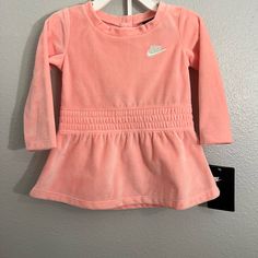 Brand New Nike 2-Piece Dress Coral, 12 Months (74-80cm/29-31.5in), 22.5-25lbs/10.2-11.3kg On The Back Of The Outfit There Are 3 Snap On Buttons Hanger Included #Cute #Baby Clothes #Pink #Nike #Soft Fitted Long Sleeve Sets For Playwear, Fitted Long Sleeve Playwear Sets, Fitted Long Sleeve Dress For Playwear, Nike Casual Long Sleeve Sets, Nike White Long Sleeve Set, Casual Nike Long Sleeve Sets, Nike Blue Outfit, Boys Nike Outfits, Girls Nike Outfits