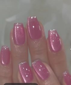 Cute Simple Pink Nail Designs, Short Nail Y2k, Fair Skin Nails, Holographic Pink Nails, Hime Gyaru Nails, How Nails, Short Pink Nails Ideas, Sparkle Nails Ideas, Princess Pink Nails