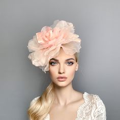 Pale pink silk flower fascinator, kentucky derby hat, ascot races hat, tea party hat, wedding flower fascinator, occasion hat luncheon hat Statement flower headband. This headpiece is perfect for Spring Racing Carnival,  Race Day piece, Bridal flower crown, wedding guest... **  PROCESSING TIME: 5 -7 business days. **  DELIVERY TIME: 4-5 business days to EEUU, 1-2 to Europe and 7-8  to Australia. Follow this link for more beautiful choices from 'Sophie Young Hats' https://www.etsy.com/shop/sophieyounghats Race Day Hats, Spring Racing Carnival, Ascot Races, Hat Tea Party, Royal Ascot Hats, Occasion Hats, Derby Fascinator, Mad Hatter Hats, Hat Wedding