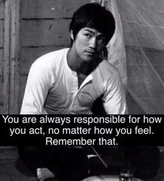 Sweet Memes, Bruce Lee Quotes, Sports Quotes, Affirmation Cards, Bruce Lee, Things To Know, Pink Aesthetic, Proverbs, Inspirational Words