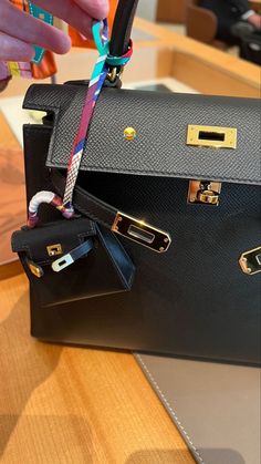 Hermes Style, Rich Girl Aesthetic, Womens Designer Bags, Luxury Lifestyle Dreams, Fancy Bags, Handbag Heaven