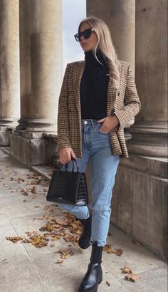 Outfit Ideas For Midsize, Outfit Ideas For Midsize Women, Midsize Women, Chic Fall Outfit, Chic Fall Outfits