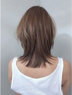 ミディアムマッシュウルフレイヤー_大人ガーリーチョコレート：L033801375｜ノク(nok)のヘアカタログ｜ホットペッパービューティー Thick Hair Styles Medium, Korean Short Hair, Hair Inspiration Short, Hair Arrange, Edgy Short Hair, Shot Hair Styles, Haircuts For Medium Hair, Haircuts Straight Hair