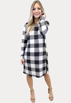 Size: 2 Buffalo Plaid Dress, Pregnancy Months, Fall Maternity, Women Long Sleeve Dress, Black Families, Plaid Dress, Buffalo Plaid, Holiday Dresses, Autumn Fashion Women