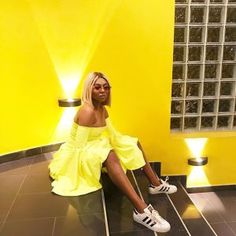 Wow! Stephanie Coker Goes Blonde Looks Stunning In New Photos Blonde Looks, New Photos, Tgif, Off Shoulder Blouse, Real Life, Portal, Open Shoulder Tops, Breaking News, Blonde