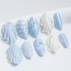 Blue and White Mermaid Nails with Pearls #nails #pearlnails #bluenails Seashell Nails, Sea Nails, Light Blue Nails, Pretty Gel Nails, Blue Nail