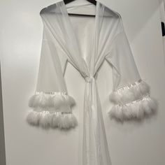 Sexy & Luxurious White Bridal Robe Sleeves Add The Wow-Factor Perfect For A Bride And Wedding Perfect Condition, Brand New, Never Worn Size: Small White Bridal Robe, Bridal Robe, Luxury Bridal, White Fur, Bridal Robes, White Bridal, Sleepwear Robe, Wow Products, Mansion