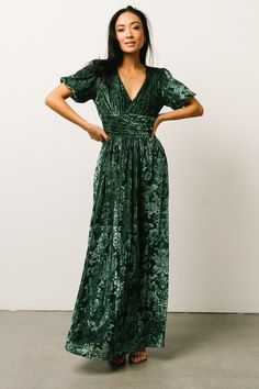 Casual Green Wedding Dress, Tennessee Fall Wedding Guest Dress, Velvet Mother Of The Bride Dress, Dark Green Boho Bridesmaid Dress, Sage Velvet Dress, Boho Lace Dress, Unique Wedding Guest Dresses, Rustic Wedding Outfit Guest, Green Dress Baltic Born