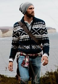 Grunge meets Norwegian | mens sweater | mens style | mens fashion | great look Swiss Vacation, Ugly Fashion, Man With A Beard, Forest Life, Outdoorsy Style, Full Outfits, Cooler Style, Old School Style, Timeless Outfits