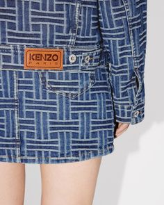 'KENZO Weave' trucker jacket.
Stone wash.
Japanese denim.
Two patch pockets at front and jetted pockets at side.
KENZO Paris leather jacron at back and engraved buttons. Kenzo Paris, Scarf Pin, Polo Sweatshirt, Japanese Denim, Cardigan Shirt, Denim Design, Trucker Jacket, Sweatshirt Dress, Mules Shoes