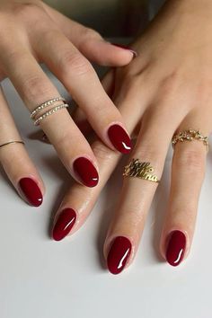 Cute Almond Nails, Maroon Nails, Cherry Nails, Red Nail Polish, Almond Nails Designs, Makijaż Smokey Eye, Red Nail