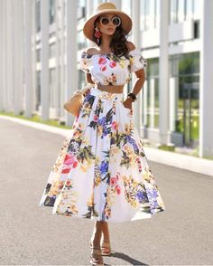 Hair Scarf Styles, Floral Outfit, Elegant Dresses For Women, Glam Looks, Classy Women, High Tea, Scarf Hairstyles, Womens Fashion Trends