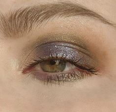 Makeup Hazel Eyes, Pretty Eyeshadow, Hazel Eye Makeup, 80s Makeup, Formal Makeup, Cool Makeup Looks, Creative Makeup Looks