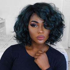 Dark Green Hair, Short Black Hair, Glamour Hair, Black Brazilian, Cool Short Hairstyles, Peinados Fáciles Para Cabello Corto, Penteado Cabelo Curto, American Woman, Hair Waves