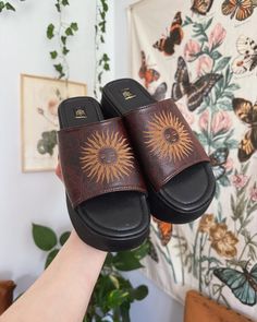 Sophie Seddon Vintage (@sophieseddonvintage) • Instagram photos and videos Hippy Shoes, Sophie Seddon, Hippie Shoes, Hippie Sandals, Earthy Outfits