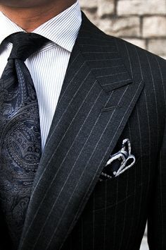 Look Formal, Swag Men, Fashion Suits For Men, Pinstripe Suit, Men’s Suits, Suit Style, Mens Fashion Suits