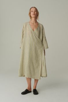 We have you covered with this styling staple wrap dress called Junko. Designed with functionality and comfort in mind, this linen dress features a deep V-neckline, long sleeves, dropped shoulders, and an extra oversized fit. Wrap-front details are ideal for dressing up or down to suit your plans. SIZING AND FIT This garment is oversized. If you want to wear this piece as close-fitting, select a smaller size than you usually wear. Before placing an order, check the approximate measurements of the Linen Dress Summer, Linen Wrap Dress, Dress Maternity, Natural Linen Fabric, Dress Wrap, Striped Linen, Dress Summer, Fabric Samples, Linen Dress