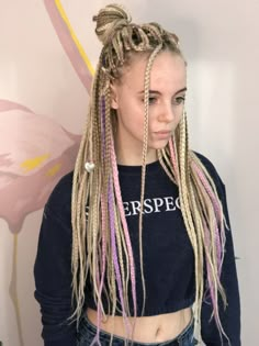 White Girl Braids Extensions, White Women With Braids, Box Braids For White Women, Box Braids On White Women, Braid Extensions White Girl, White Girls With Braids, White People With Box Braids, Braids White Women, Braids On White Women