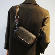 Length: 23cm Height: 14cm Width: 5cm Trendy Brown Chest Bag With Single Shoulder Strap, Brown Rectangular Chest Bag With Detachable Strap, Brown Rectangular Chest Bag With Adjustable Strap, Trendy Brown Rectangular Chest Bag, Trendy Brown Crossbody Shoulder Strap, Rectangular Brown Bag Strap With Mobile Phone Bag, Short Vest, New Pant, Suit Vest