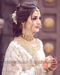 Pakistani Bridal Hairstyles, Bridal Hairstyle Indian Wedding, Hairstyles Design, Pakistani Bridal Makeup, Bridal Makeup Images, Bridal Bun