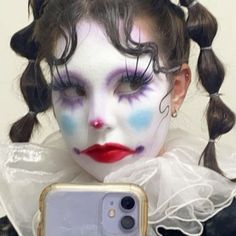 Makeup Edgy, Creepy Clown Makeup, Clown Hair, Cute Clown Makeup, Funky Makeup, Pierrot Clown, Drag Make-up, Inspo Makeup, Alt Makeup