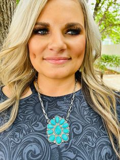 Boast your boho style with The Okley Necklace! Crafted with a turquoise blossom and shimmery chain, this beauty will have 'em doin' a double-take! So go ahead, flaunt it — you're sure to make a statement wherever you go! (And when the compliments come, graciously accept 'em, okley-dokley?) length: 11" extended chain: 3" Double Take, Go Ahead, Boho Style, Boho Fashion, Blossom, Necklaces, Turquoise, Chain, Beauty